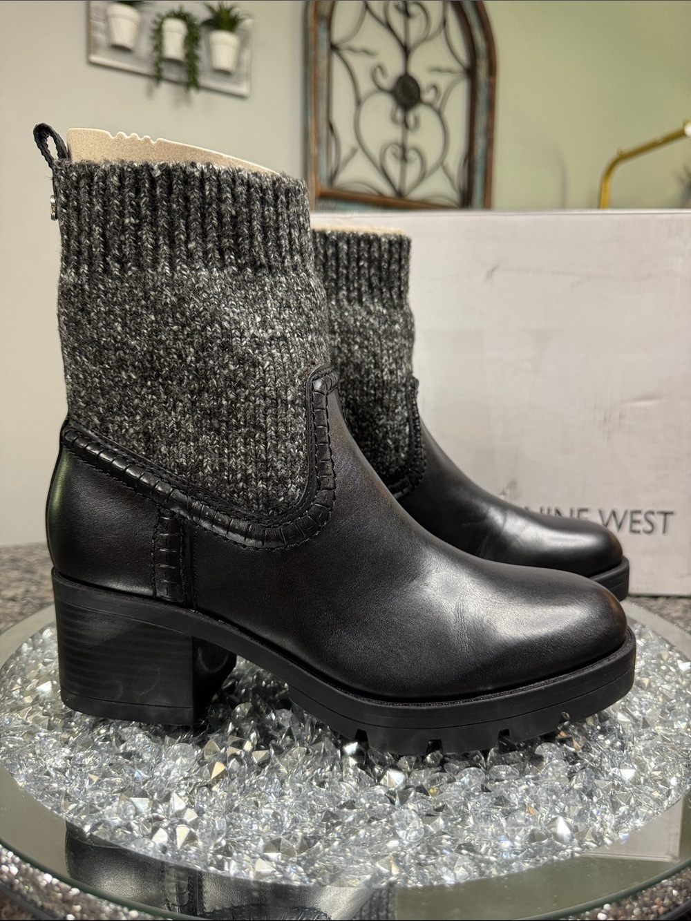 Nine West Black leather Ankle Boots with Gray Knit Cuff NWT 8.5